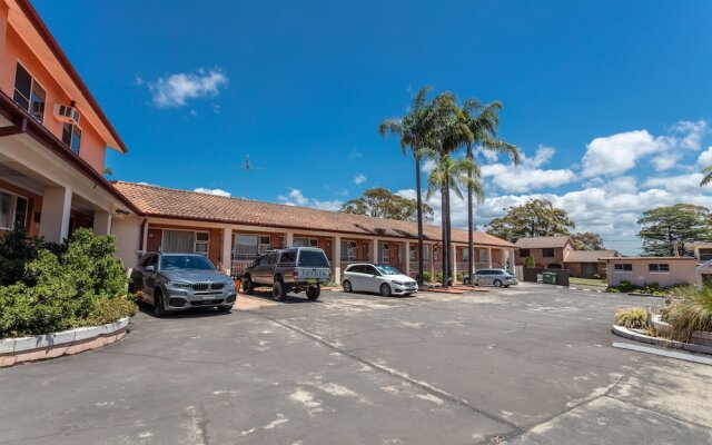 Engadine Motor Inn