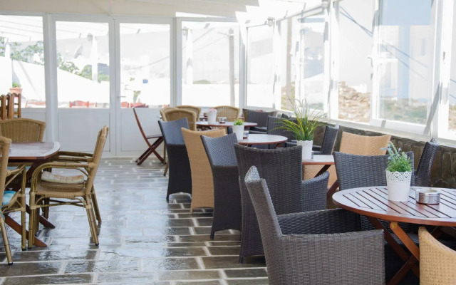 George & Irene Hotel