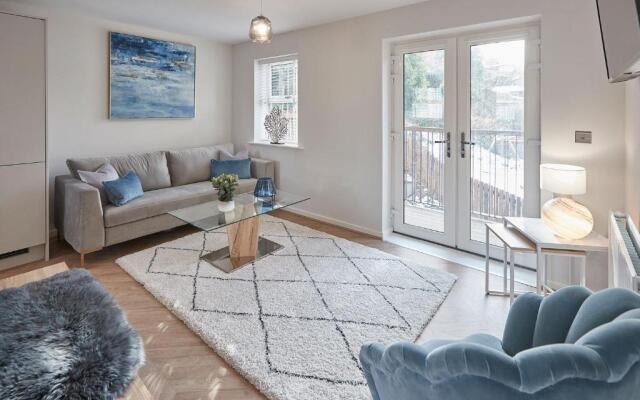 Host & Stay - Shipwrights