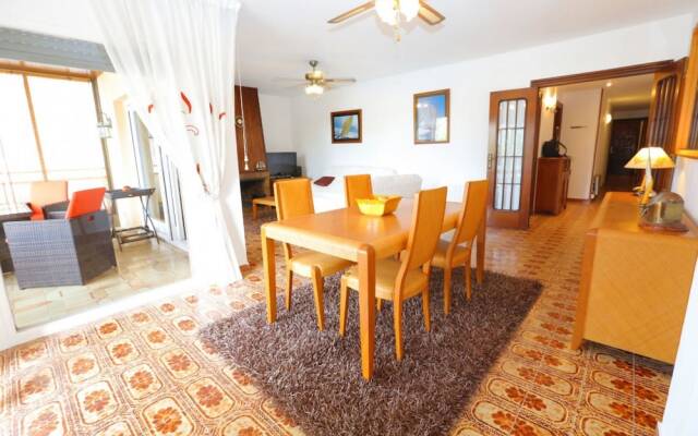 Apartamento Luminoso Para 8 Personas en Cambrils