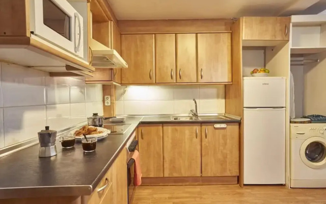 BeBarceloner Sant Andreu Apartments