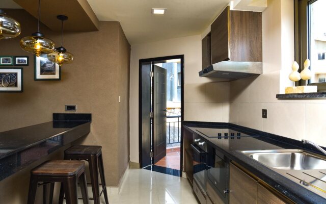 Speke Apartments Kitante