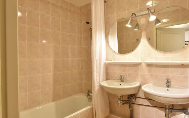 Mod Apartment in La Chapelle-d'Abondance with Mountain View