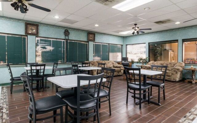Rodeway Inn