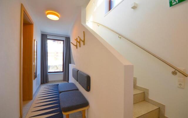 Ski-In / Ski-Out Chalet Maiskogel 17C By Alpen Apartments