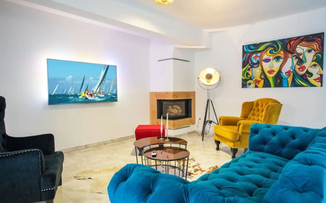 Villa Primavera with Swimming Pool