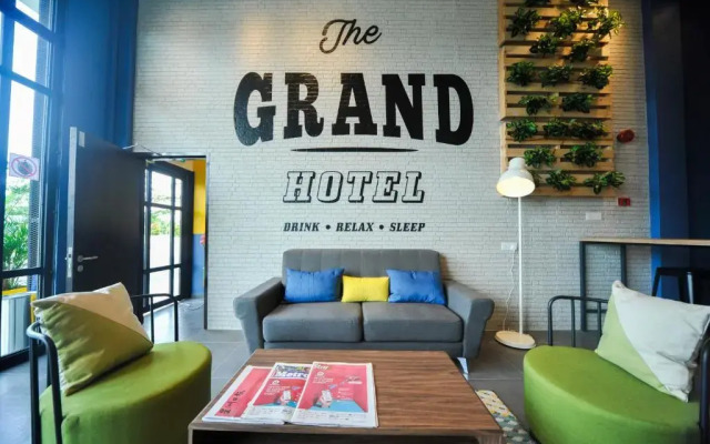 Mye Hotel