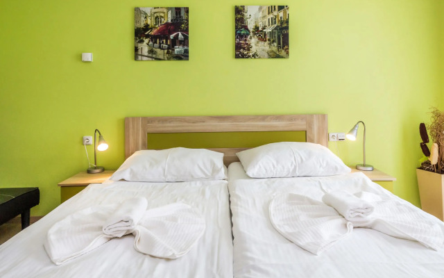 Nad Královnou Hotel & Restaurant