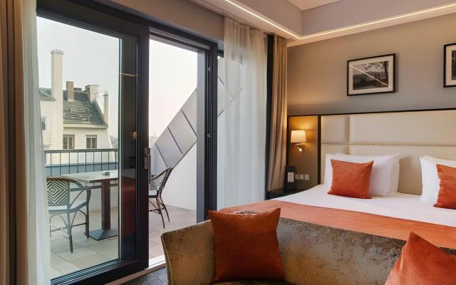 Eurostars Danube Budapest - Image 3