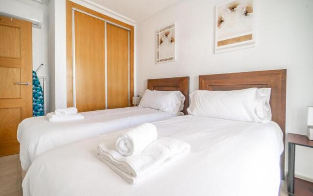 Penthouse with Large Terrace - SE731LT