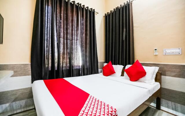 Hotel Shashi 2 By OYO Rooms