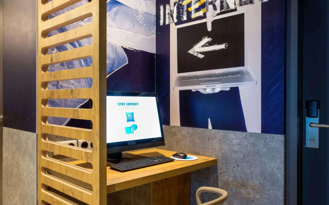 ibis budget Rotterdam The Hague Airport