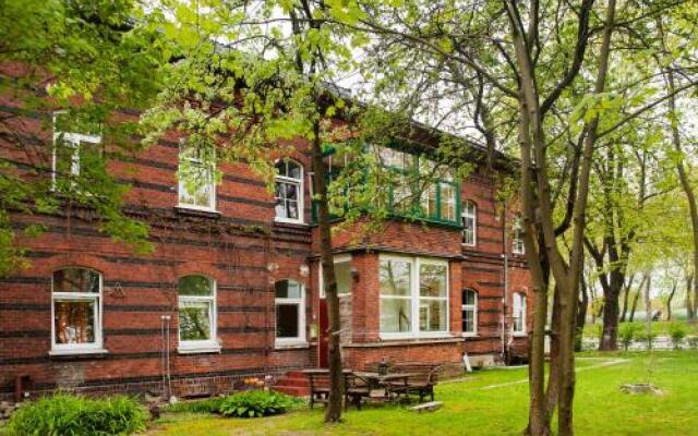 Red Brick Apartments