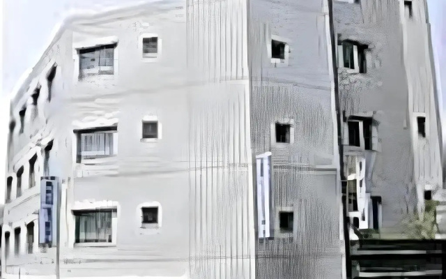 Kochi Business Hotel Bekkan