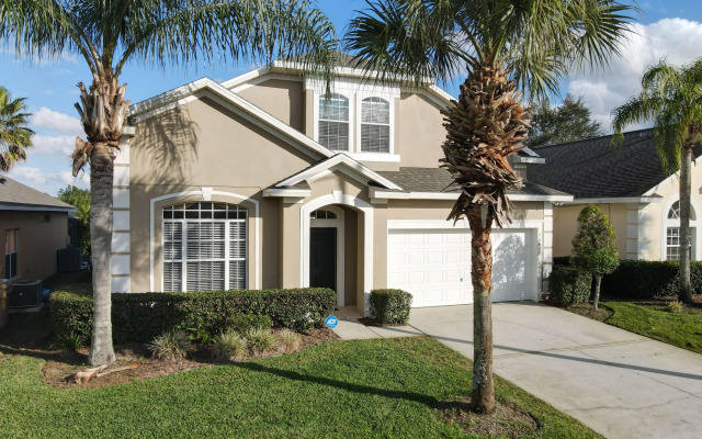 Triton Vacation Pool Home Near Disney