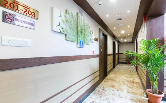 Capital O 19719 Aaccord Hotel