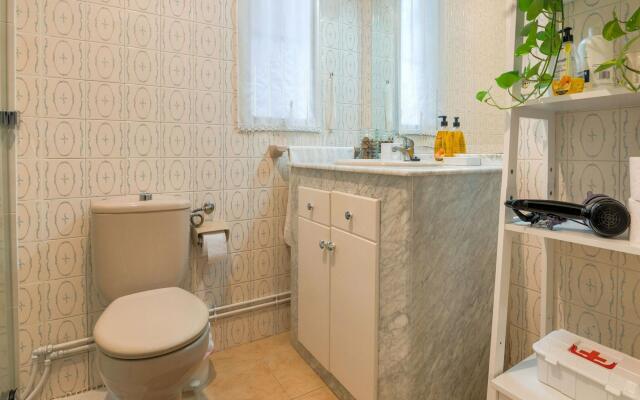 Snug Apartment in Santiago de Compostela With Terrace