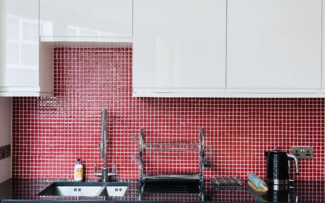 The Camden Chalet - Bright & Modern 3bdr Home With Balcony