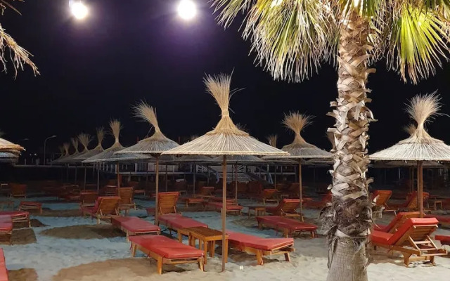Big Apartment by the sea in Durres