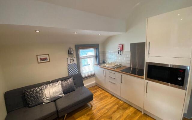 Seaside Suites Superior Apartments