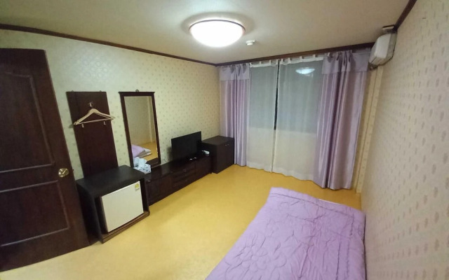 Yangyang Seorak hot Spring