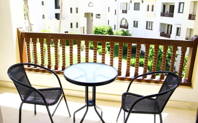 Coastal 2-bedroom Getaway