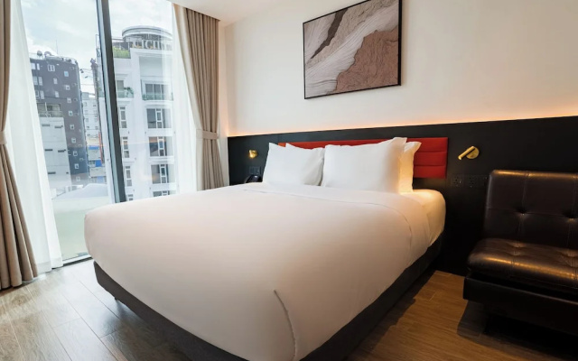 The Signature Hotel Saigon – Guest Rooms – Ho Chi Minh City