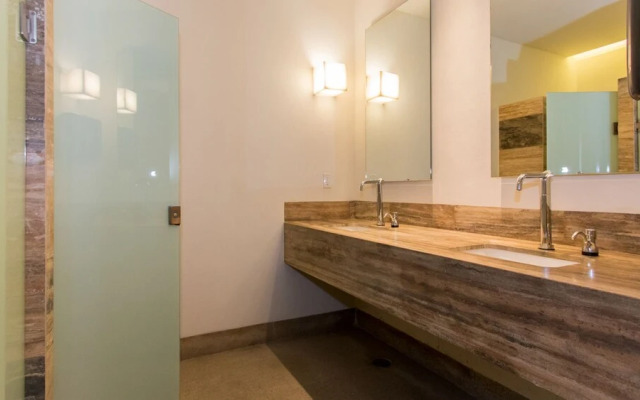 Miyana Luxury Condo