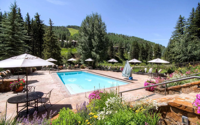 Lion Square Lodge