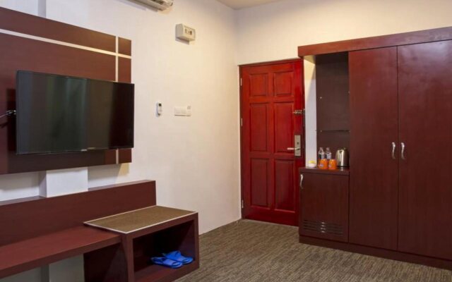 D'Merlion Hotel