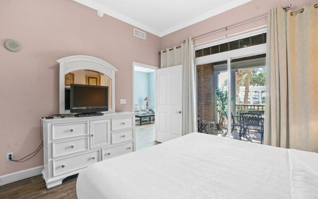 Reflections at Bay Point by Panhandle Getaways