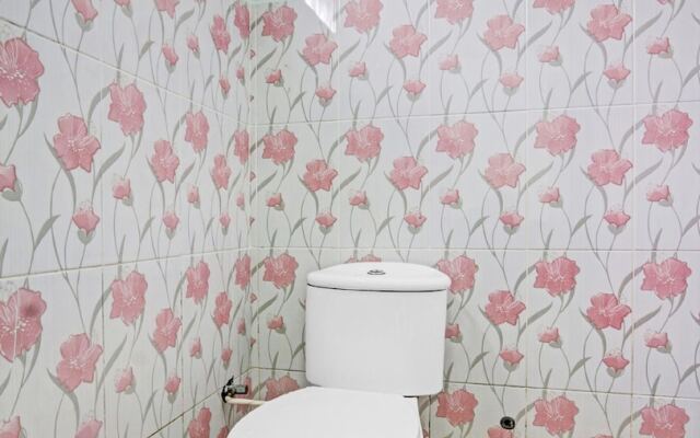 SPOT ON 90760 Homestay Al Madina Syariah
