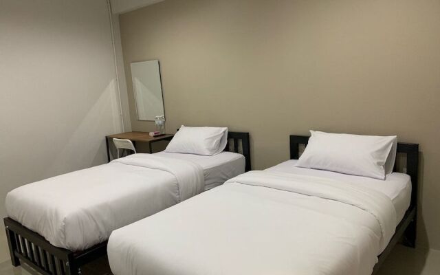 9Ty Hotel