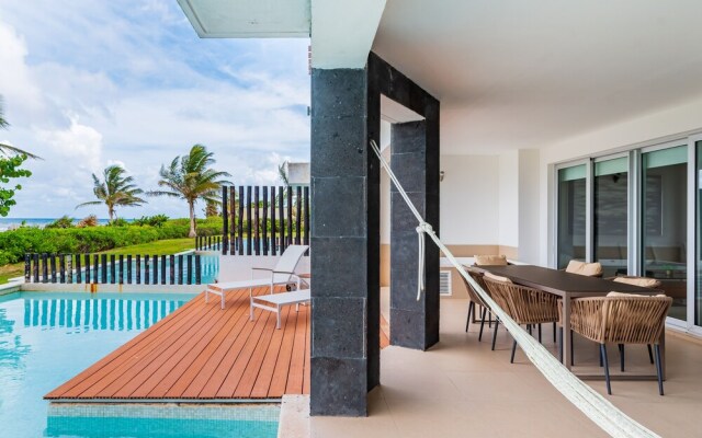 Z Casa Marea 2 Bedroom Condo by Redawning