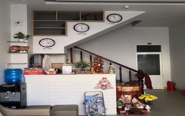 Spot On 900 Xina Hostel