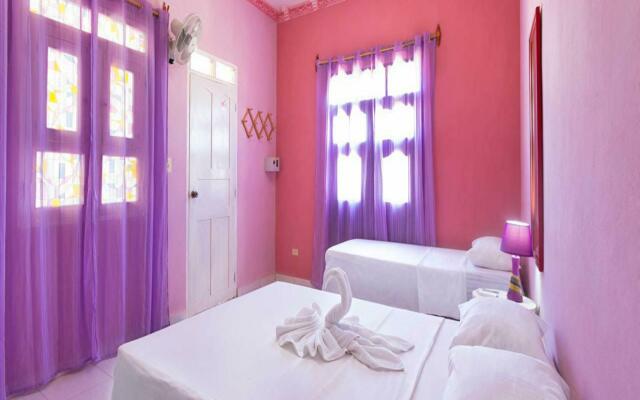 Hostal "D & G"