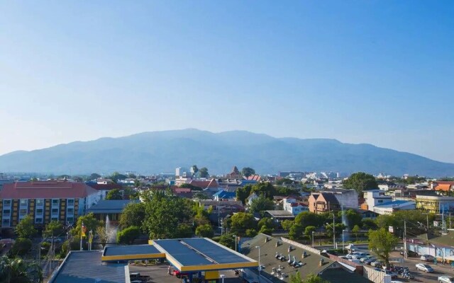 Royal Night Bazaar Hotel