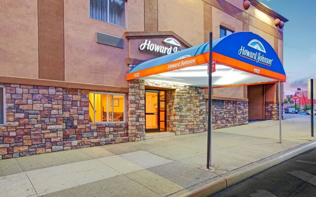 Howard Johnson Express Inn Bronx