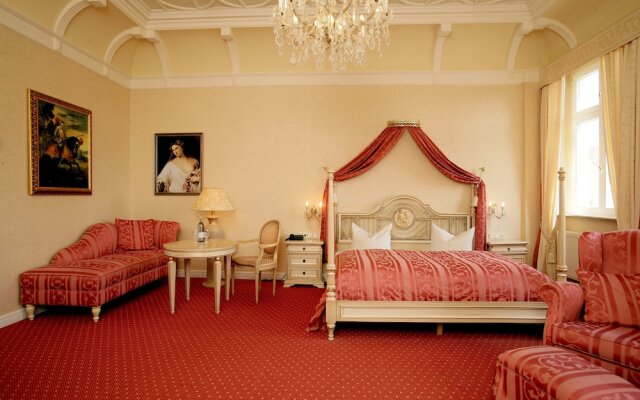 Schloss Groß Plasten