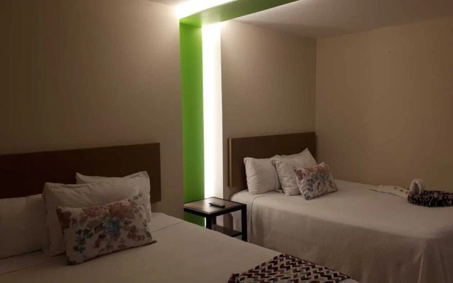 Brisas 10 Beachside Suites