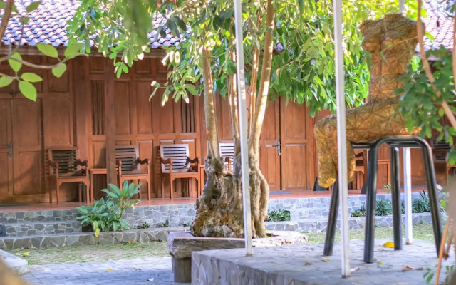 Pendhapa Art Space - PAS Limasan Homestay