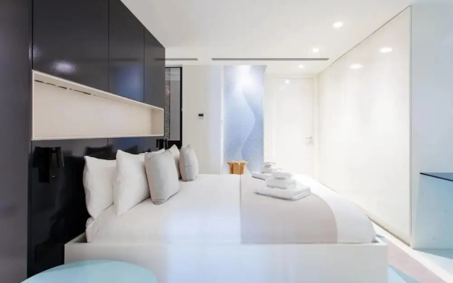 Central London Charm One Bedroom Apartment