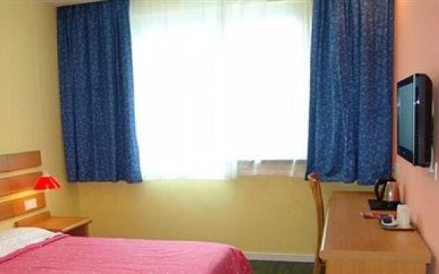 Xingdu Hotel
