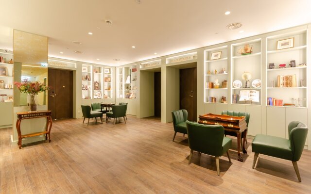 The Emerald House Lisbon, Curio Collection By Hilton