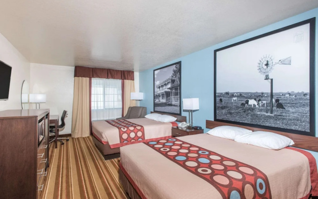 Super 8 Claremore OK