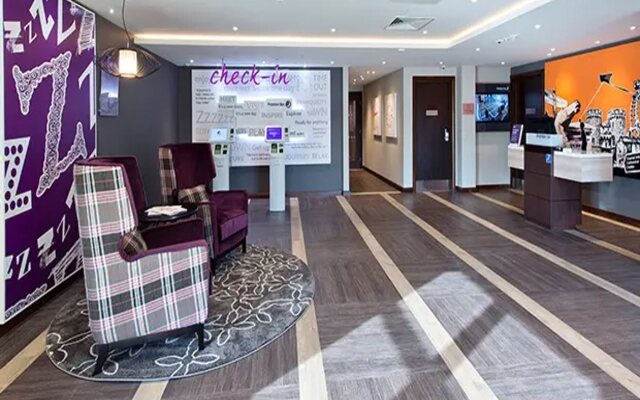 Premier Inn West Bromwich Town Centre (New Square)