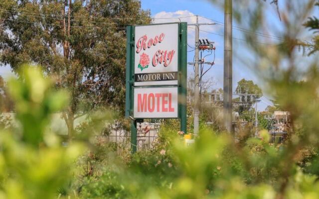 Rose City Motor Inn