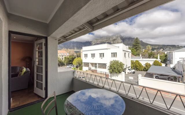 Vibrant and Safe 2 Bedroom Apartment