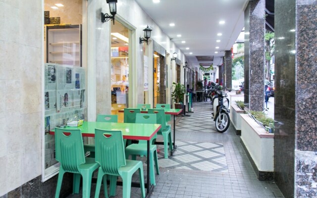 OYO 204 I Biz Hotel