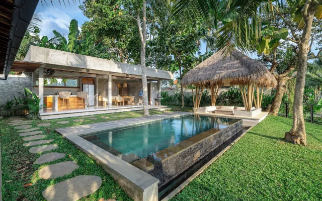 Sola Villa Ubud - 2 Bedrooms